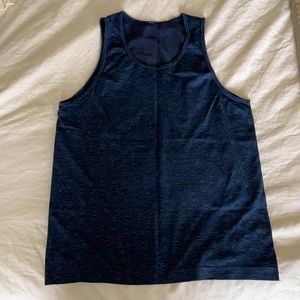 Lululemon Men’s Metal Tech Vent tank sz M